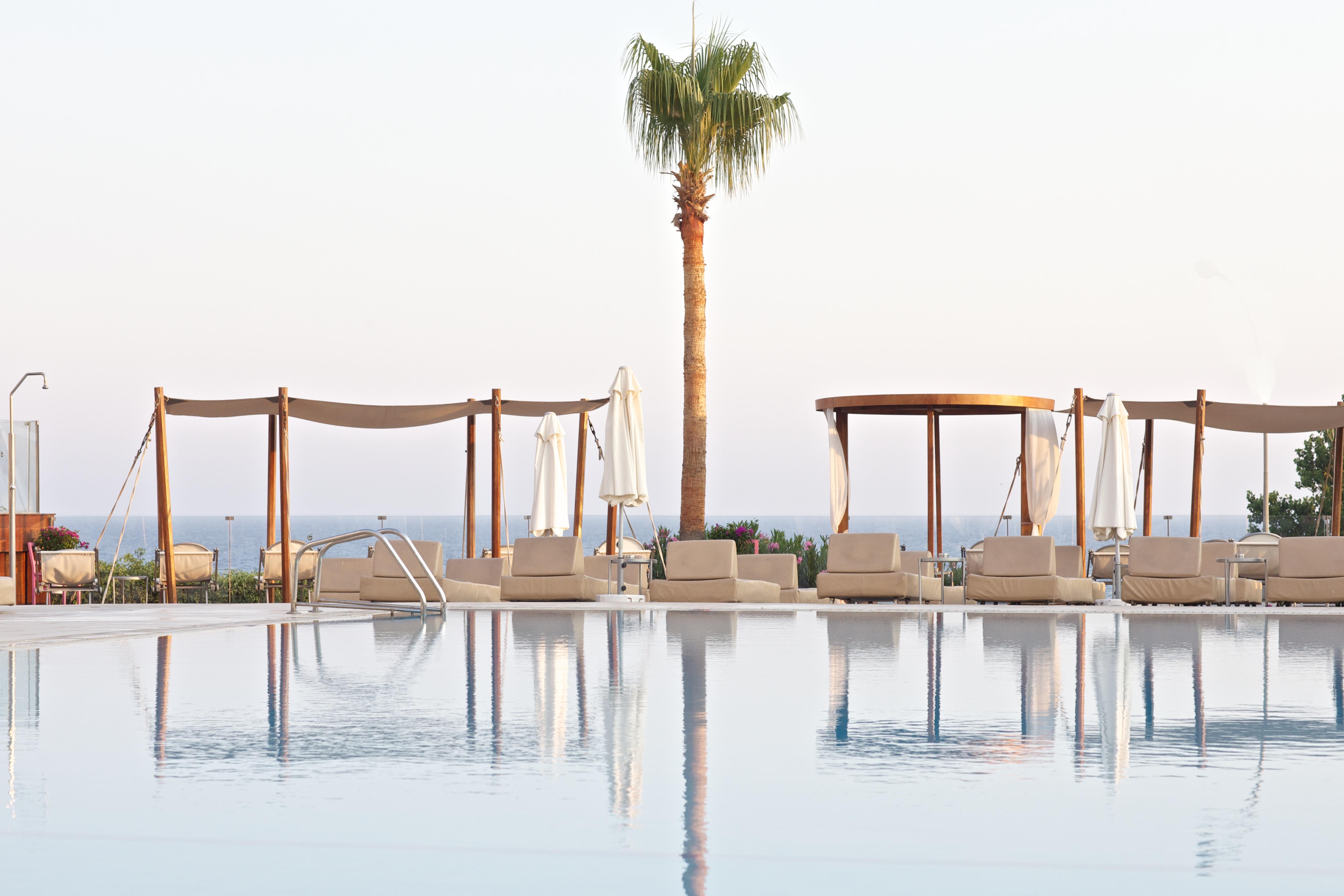 Napa Mermaid Hotel & Suites Айя Напа Екстериор снимка