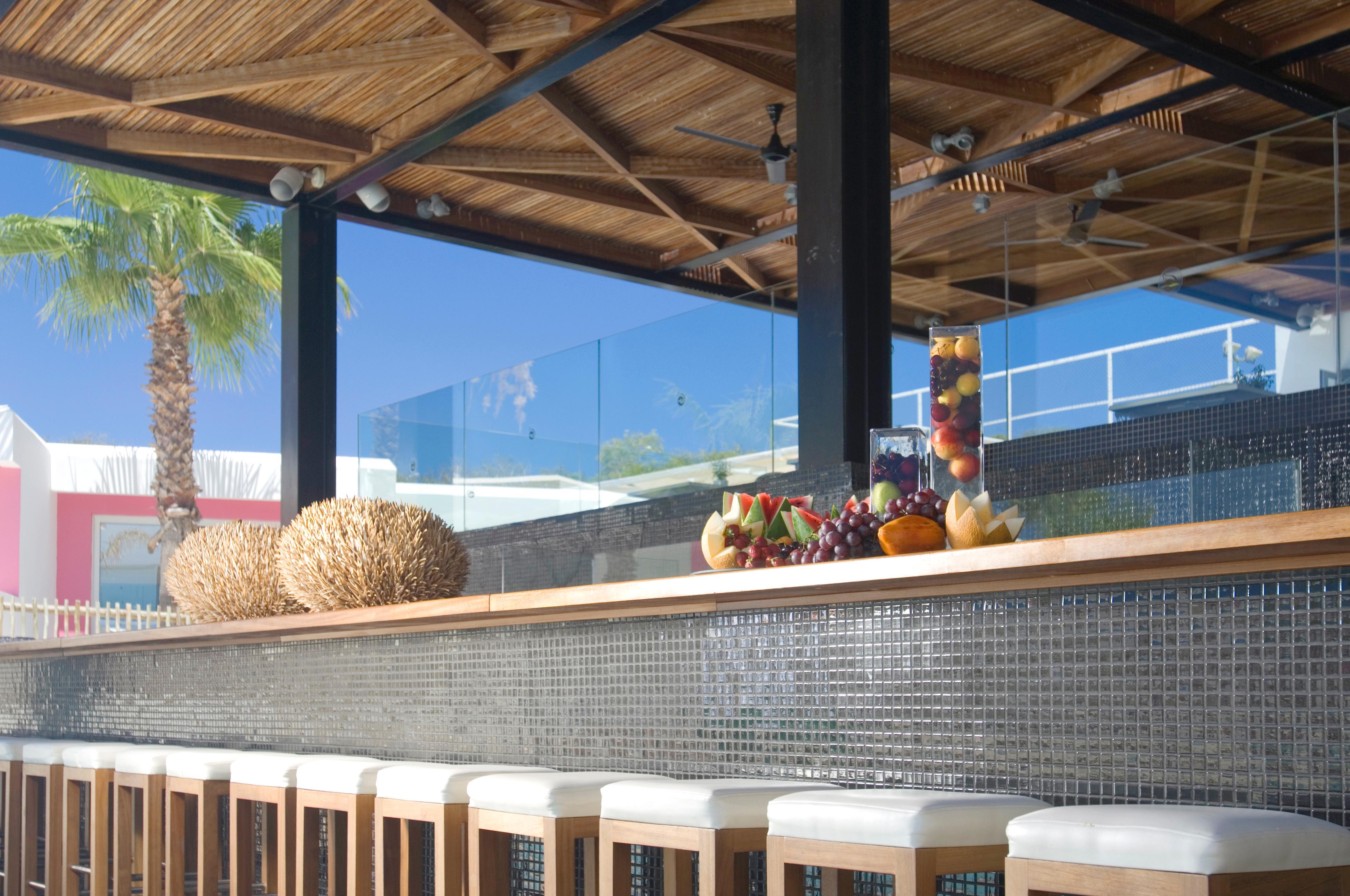Napa Mermaid Hotel & Suites Айя Напа Екстериор снимка