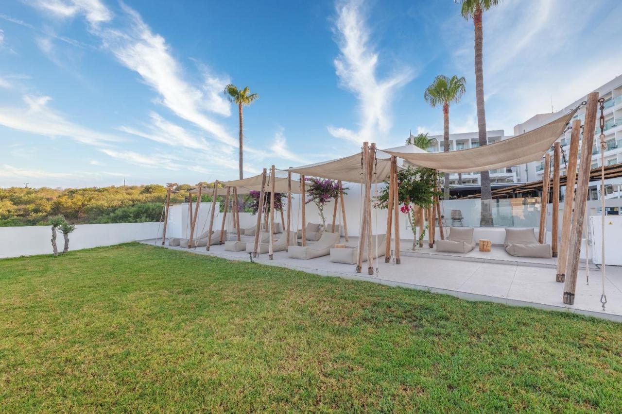 Napa Mermaid Hotel & Suites Айя Напа Екстериор снимка