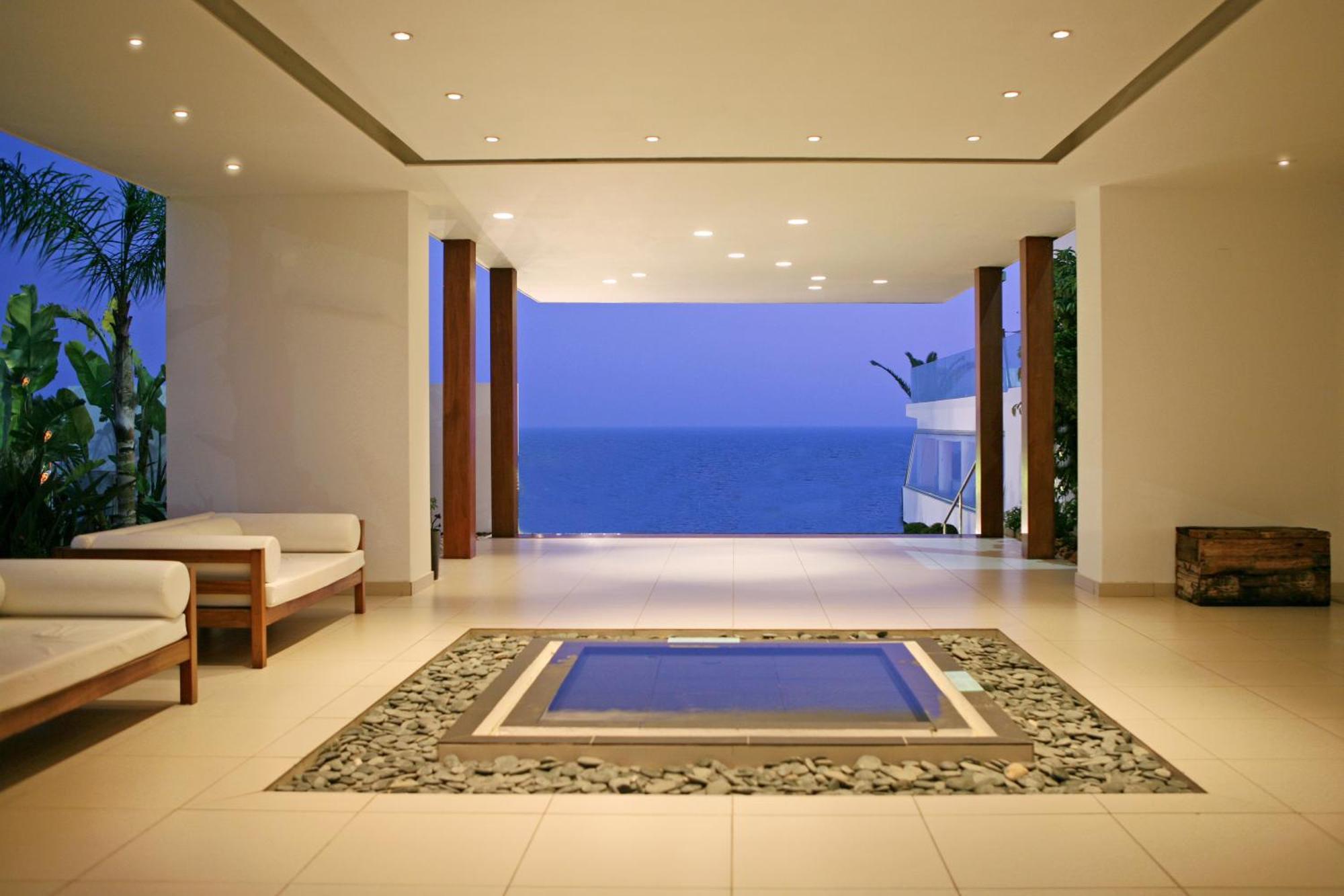 Napa Mermaid Hotel & Suites Айя Напа Екстериор снимка